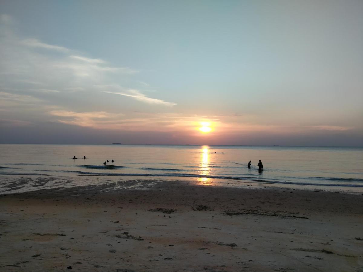 Budget 2-bedroom@cocobay Port Dickson
